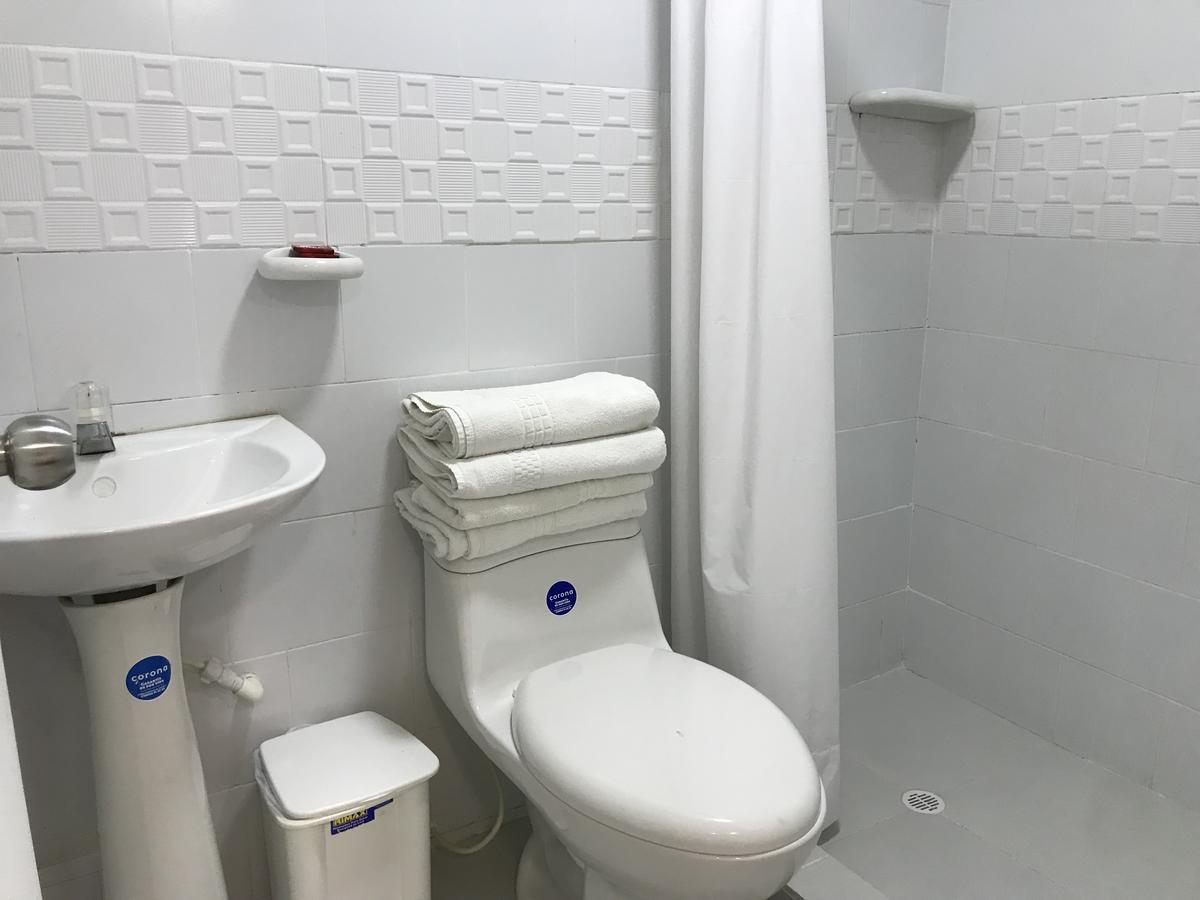 Hotel Continental Sai San Andrés Buitenkant foto