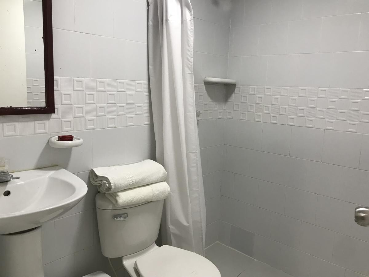 Hotel Continental Sai San Andrés Buitenkant foto