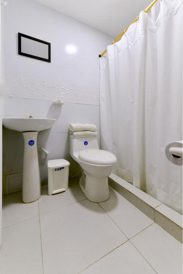 Hotel Continental Sai San Andrés Buitenkant foto